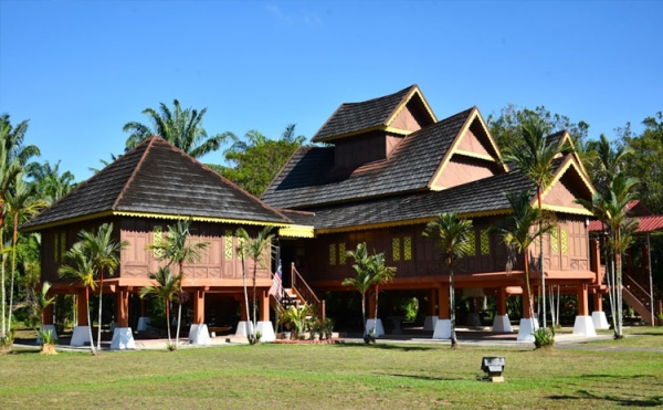MUZIUM REMBAU, KG ASTANA RAJA